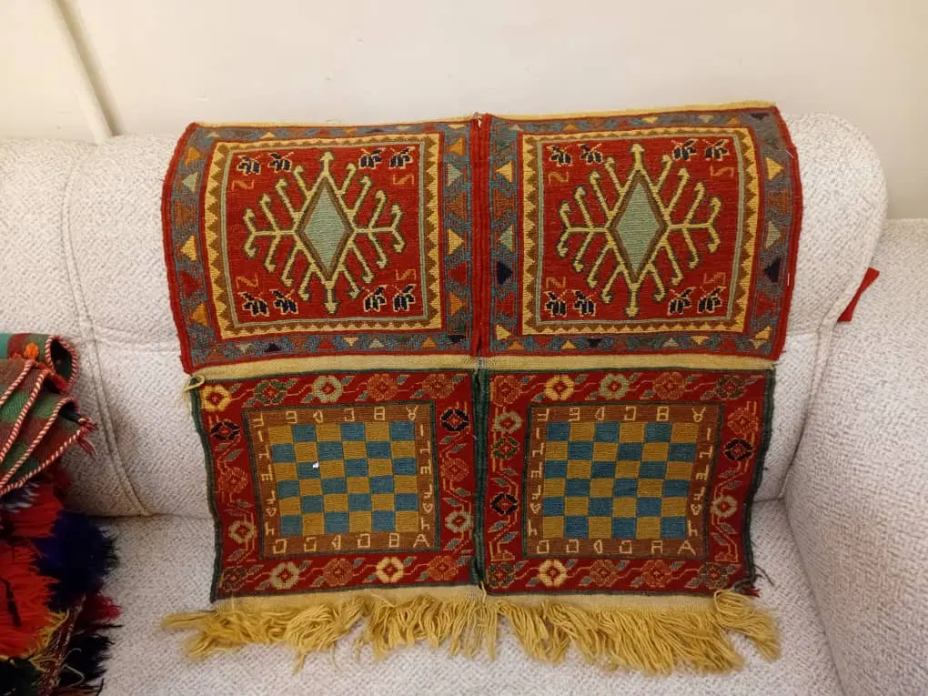 حدوددویست تخته گلیم کوچیک دست بافت پشم|گلیم، جاجیم، گبه|تهران, دولتآباد|دیوار