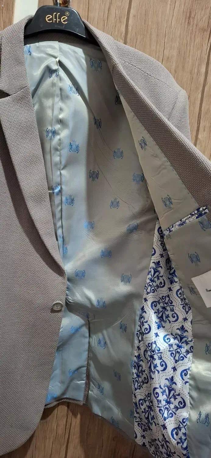 کت تک|لباس|قم, شاه ابراهیم|دیوار