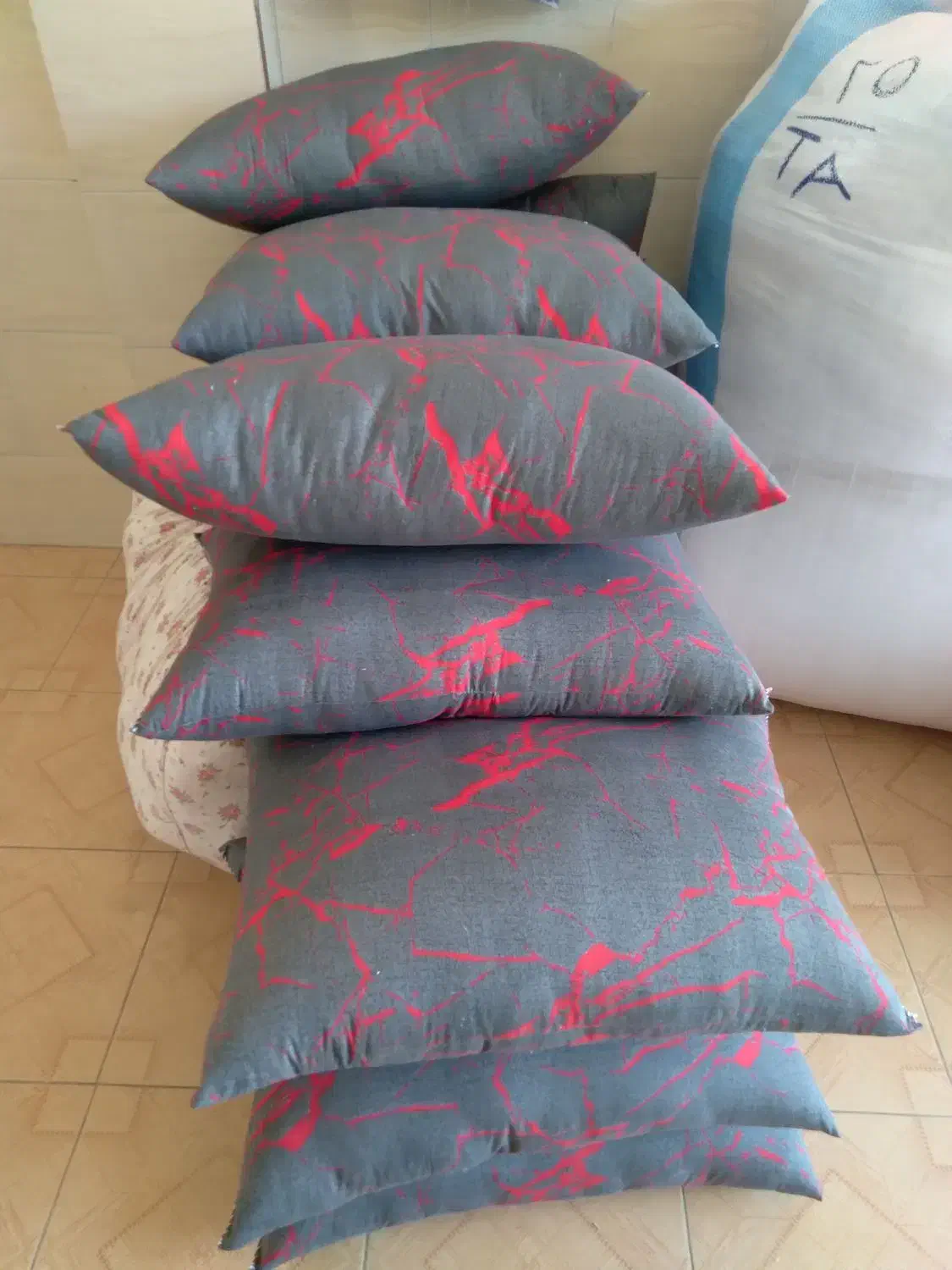 پنبه زنی و لحاف دوزی|رختخواب، بالش، پتو|نهاوند, |دیوار