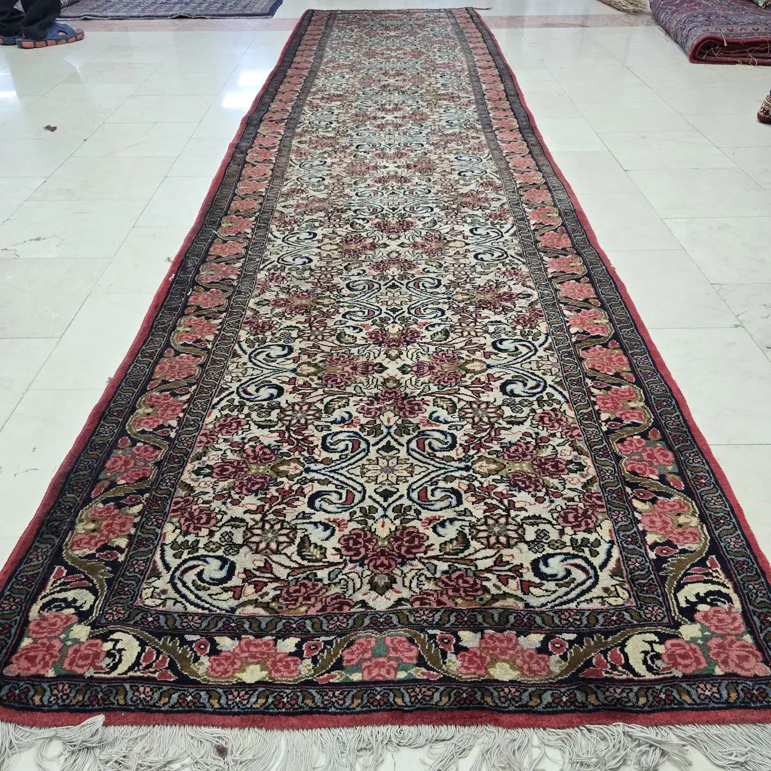 فرش و قالیچه دوذرعی ساروق طرح قهروآشتی|فرش|تهران, ونک|دیوار