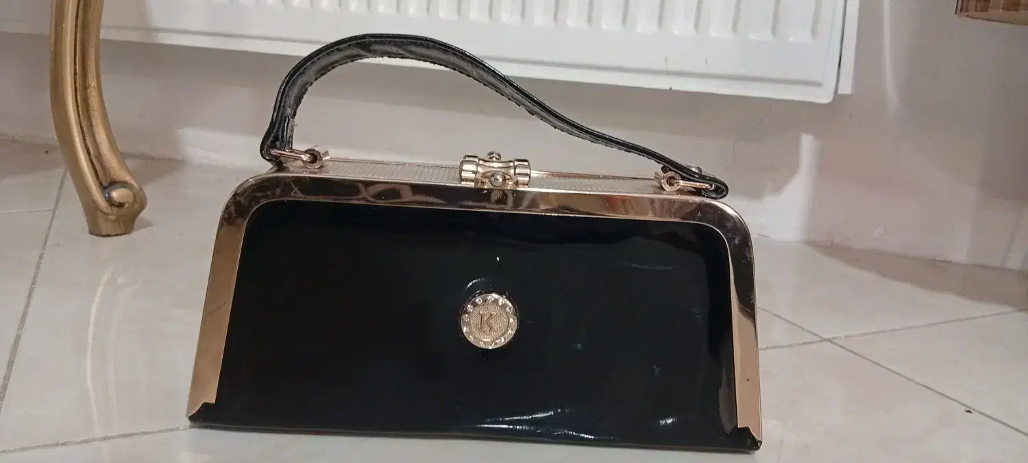 کیف مجلسی|کیف، کفش، کمربند|مشهد, کارگران|دیوار