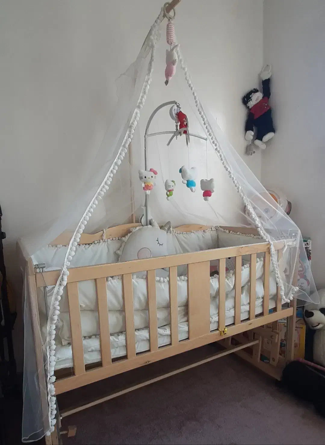 گهواره کودک چوبی|تخت و صندلی بچه|گنبد کاووس, |دیوار