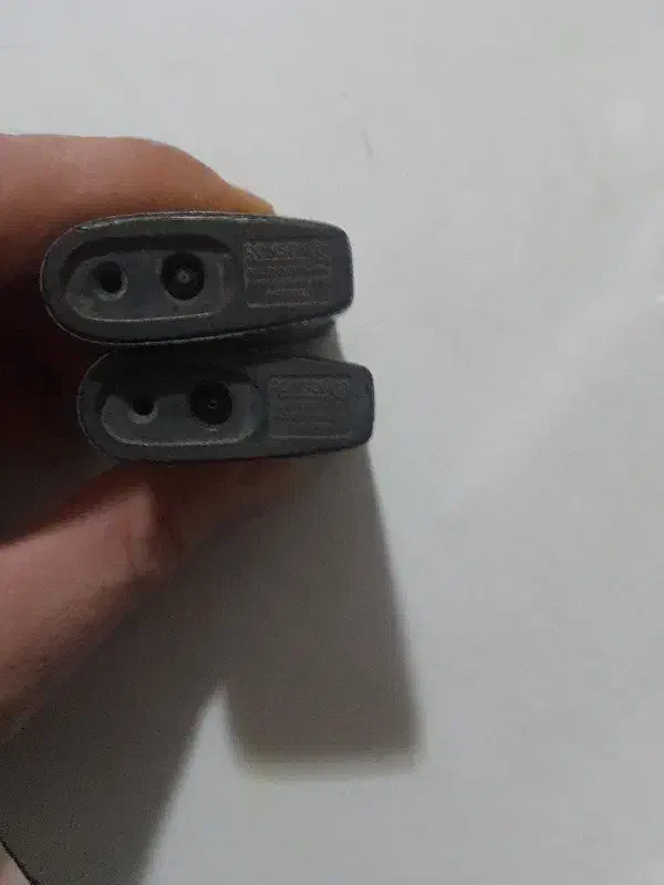 فندک رومانسون انگلیسی|کلکسیون اشیاء عتیقه|قزوین, |دیوار