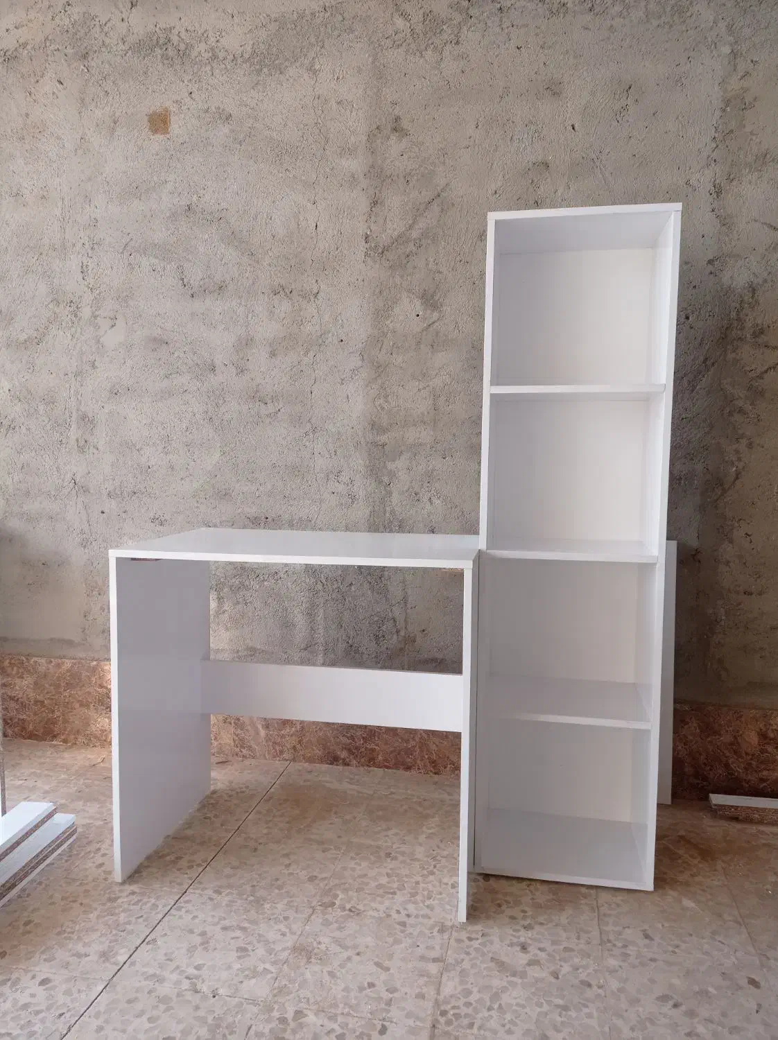 میز تحریر جادار و شیک طرح L|میز تحریر و کامپیوتر|تبریز, |دیوار