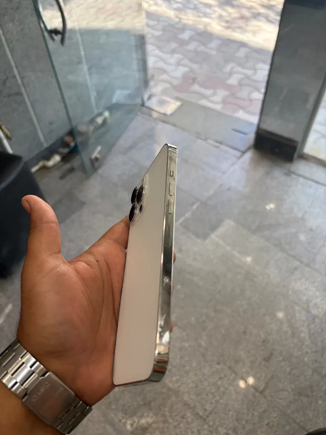 آیفون سیزده پرومکس سفید|موبایل|سبزوار, ولیعصر (نجار آباد)|دیوار