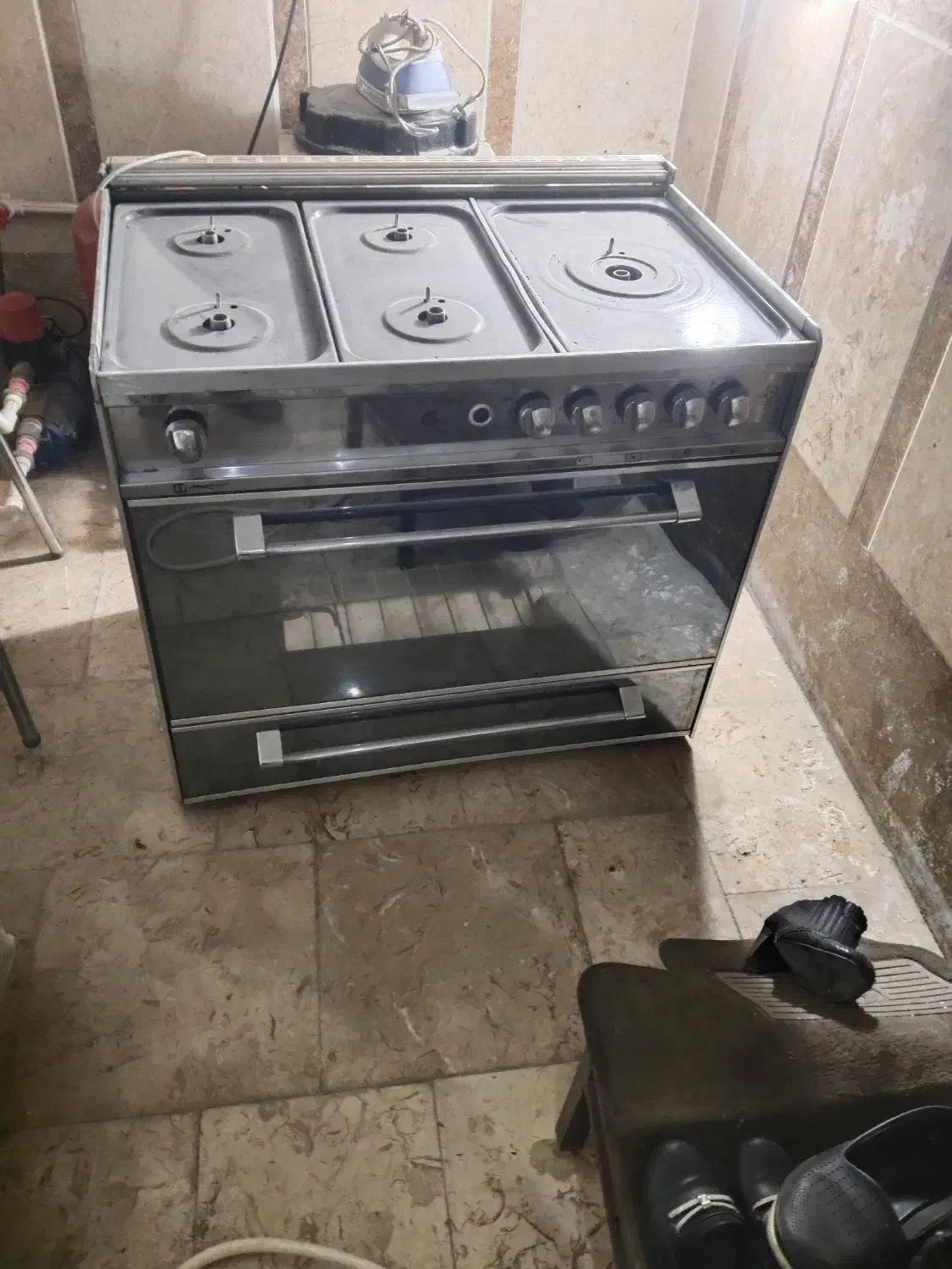 اجاق گاز طرح فر استیل صفحه چدن|اجاق گاز و لوازم برقی پختوپز|قم, بنیاد|دیوار