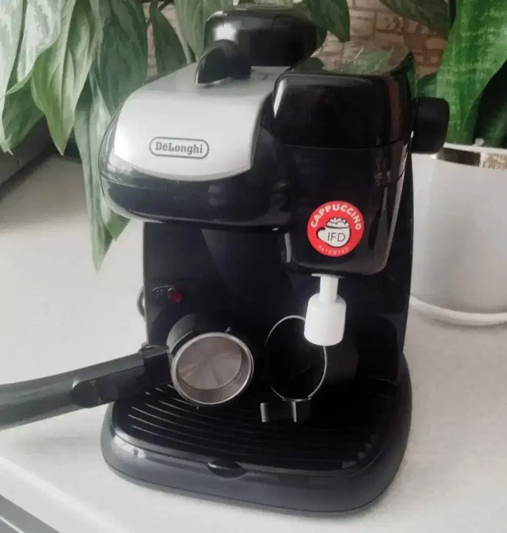 اسپروساز دلونگی|سماور، چای‌ساز، قهوه‌ساز|همدان, |دیوار