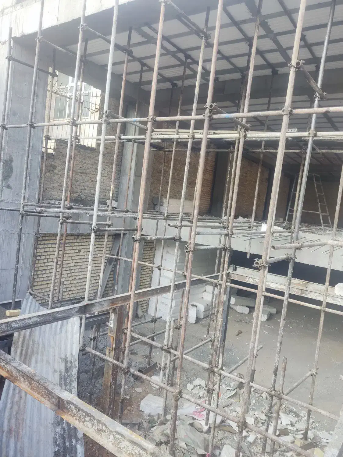 اوستا کار روزمزدآرماتوربند میخوام|استخدام معماری، عمران و ساختمانی|کرمانشاه, |دیوار