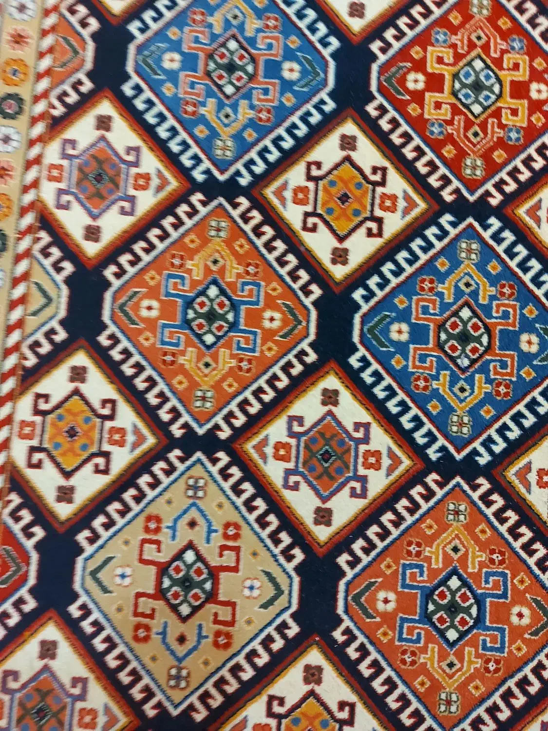 فرش کناره ماشینی در ابعاد ۳/۵در ۱/۱۰|فرش|تهران, دانشگاه شریف|دیوار