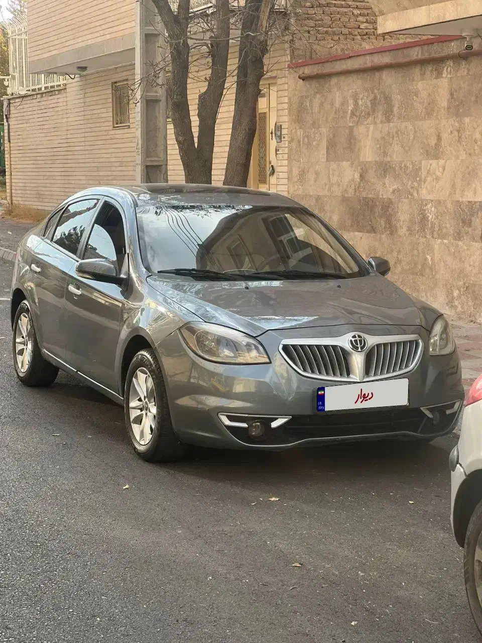 برلیانس H330 اتومات مدل۹۶ فروش و معاوضه|خودرو سواری و وانت|تبریز, |دیوار