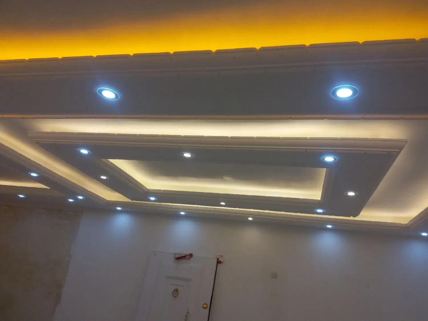 گچ کاری و سفید کاری ونورمخفی|خدمات پیشه و مهارت|دوگنبدان, |دیوار