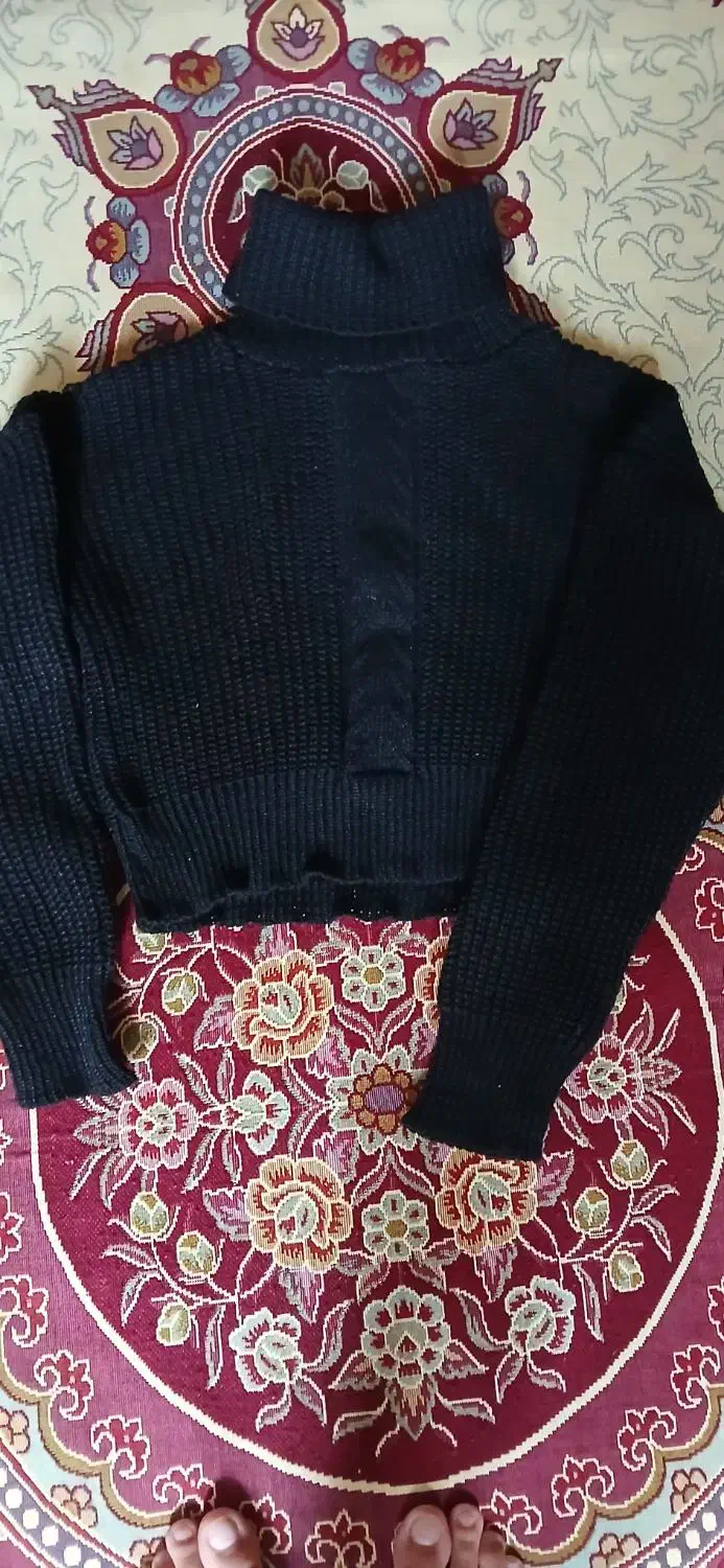 کراپ|لباس|گنبد کاووس, |دیوار