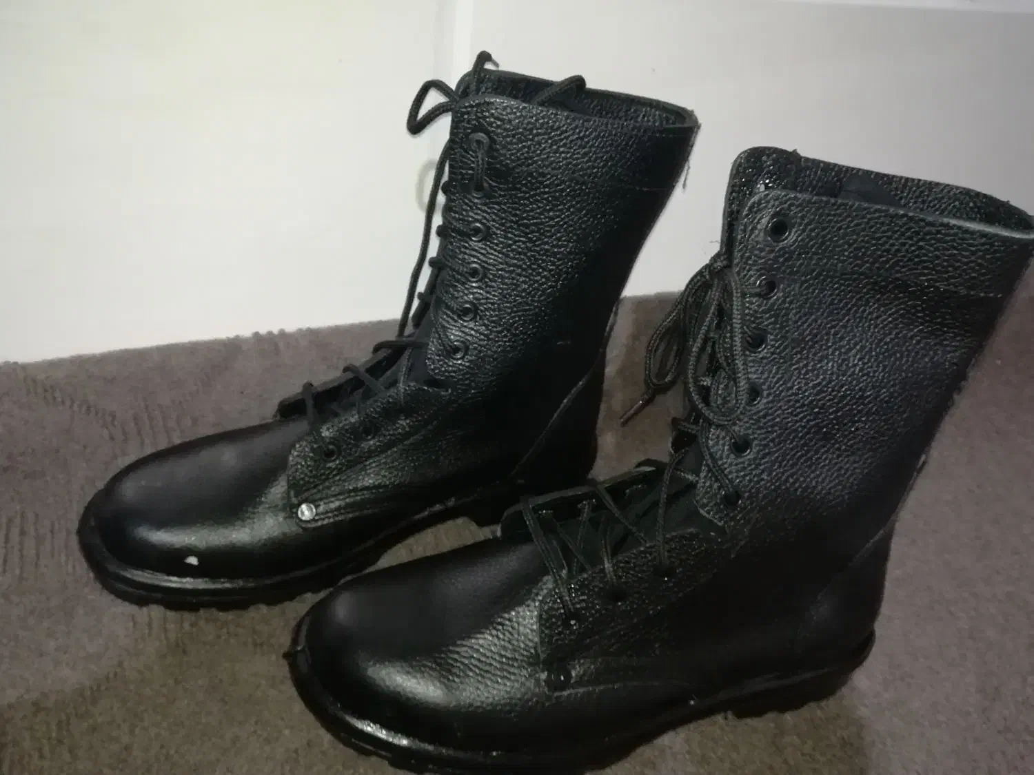 پوتین سربازی|کیف، کفش، کمربند|ارومیه, |دیوار