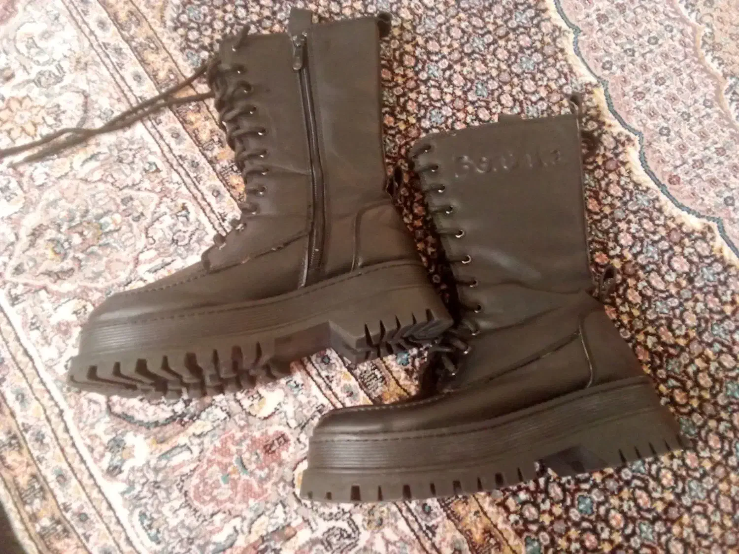 چکمه|کیف، کفش، کمربند|تبریز, |دیوار