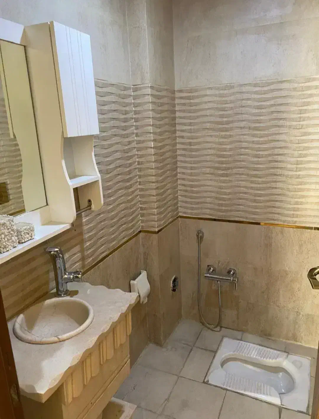 ۱۱۰ متر *لوکیشن دنج*در حد نوساز