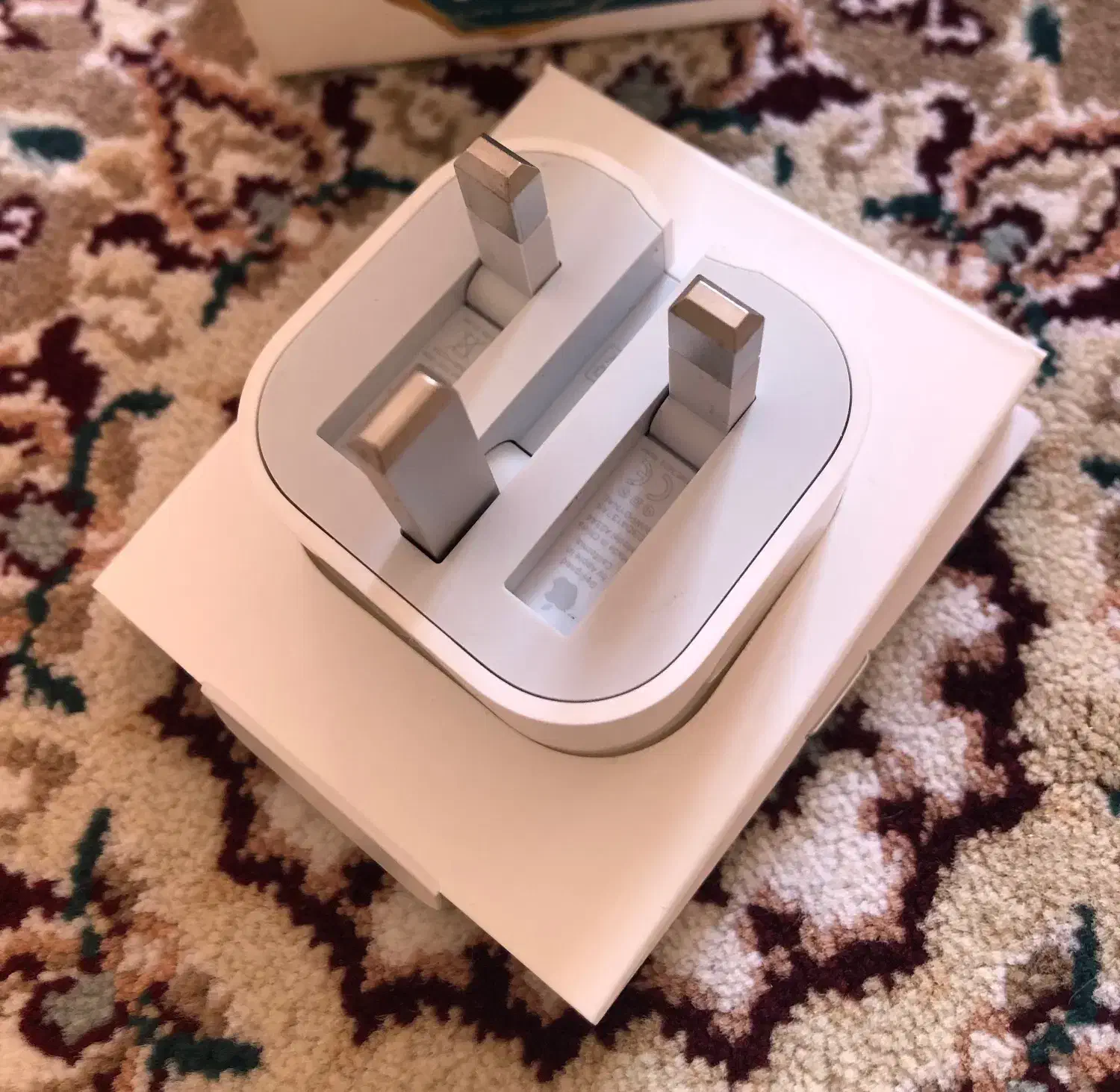 اداپتور ۲۰ وات اپل اصل|لوازم جانبی موبایل و تبلت|شهرکرد, |دیوار