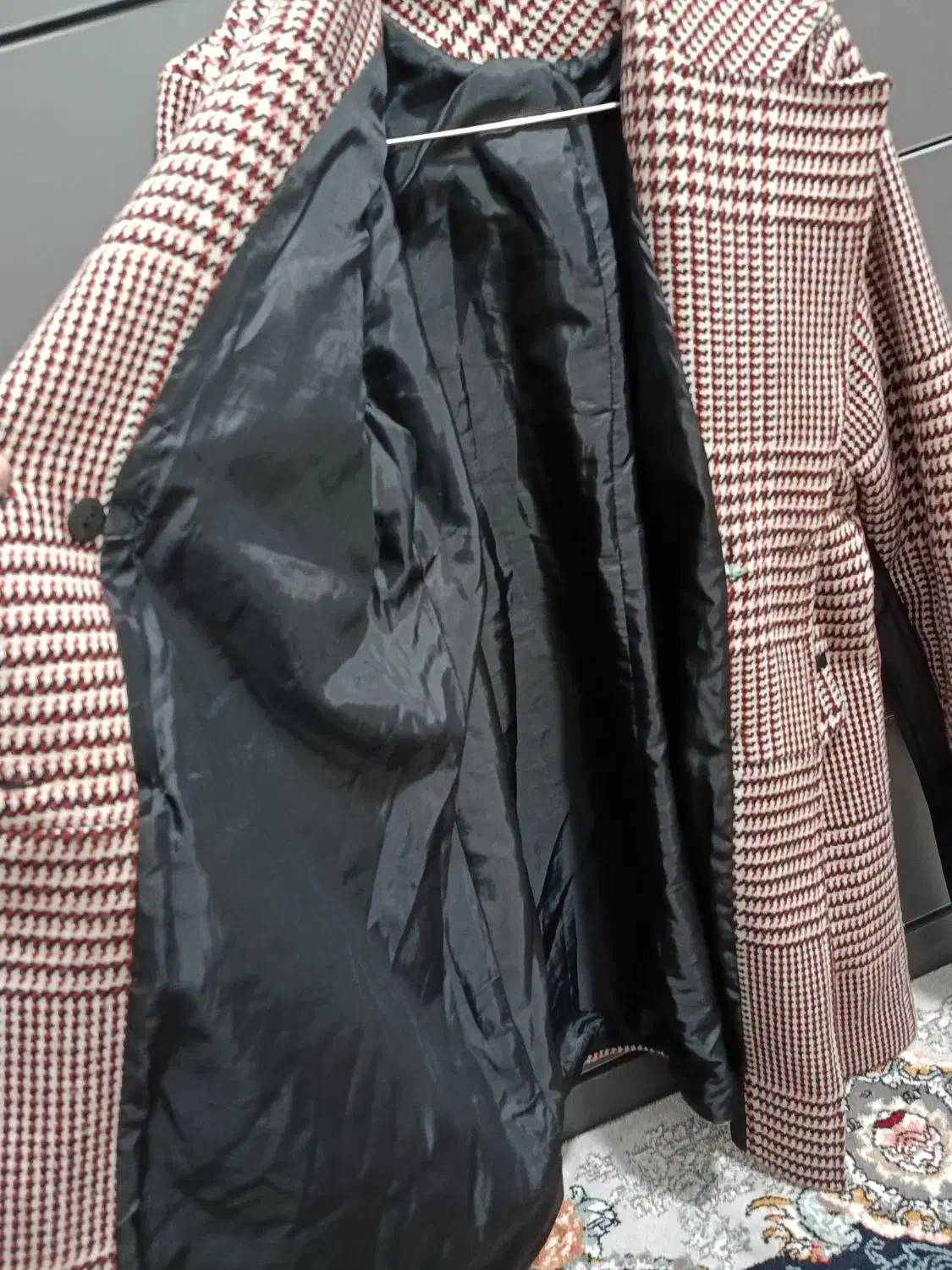 پالتو|لباس|جوانرود, |دیوار