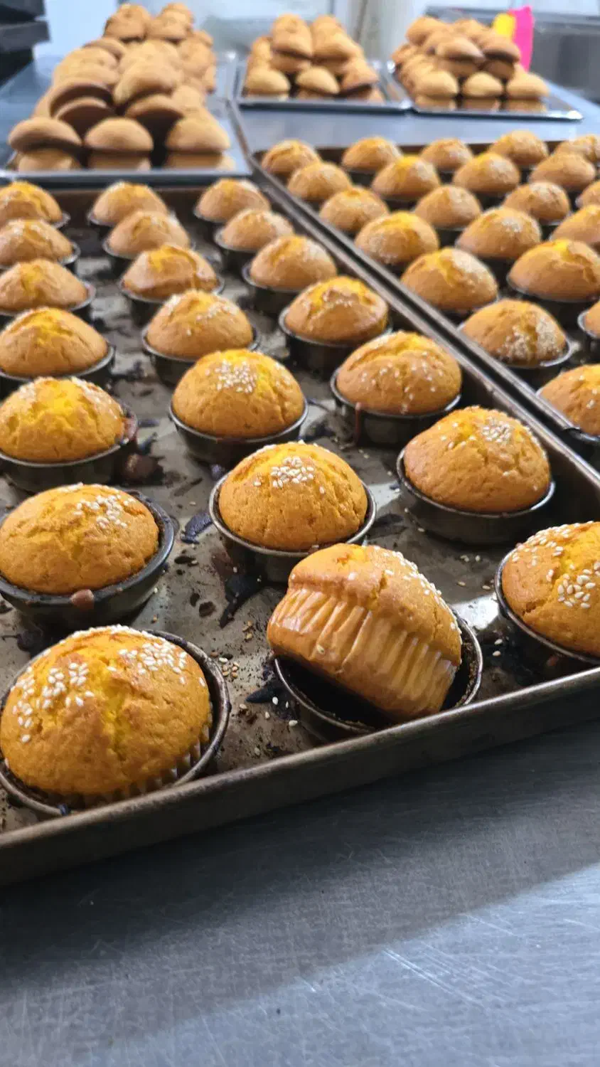 استاد کار قنادی خشک برای شهرستان معمولان|استخدام خدمات فروشگاه و رستوران|خرمآباد, |دیوار