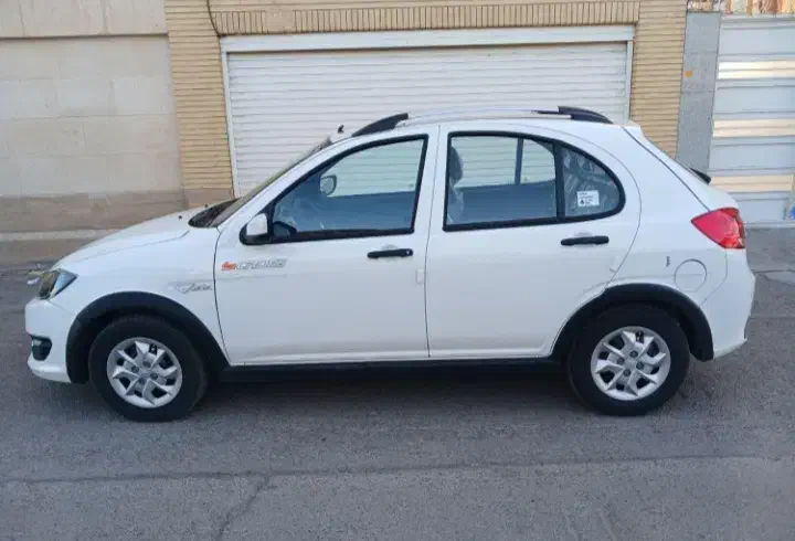 کوییک GXLمدل 1404مانیتور دار ردیاب کارخونه ای|خودرو سواری و وانت|کرمان, |دیوار