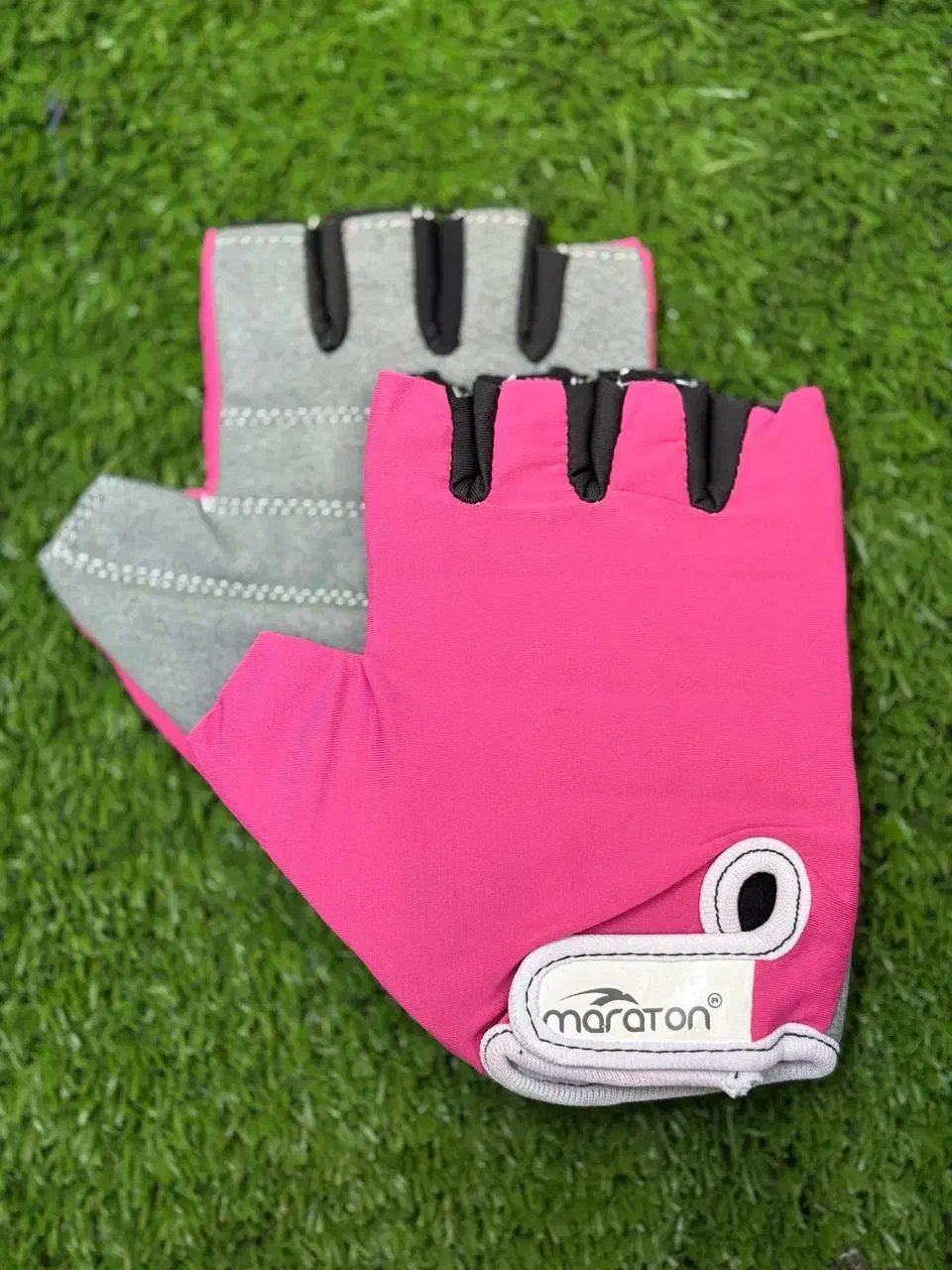 دستکش ورزشی دلتا|تجهیزات ورزشی|قم, سالاریه|دیوار