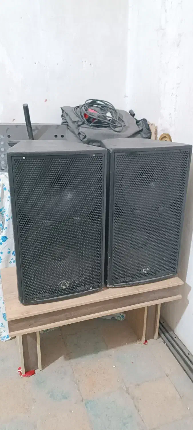 باند|صوتی و تصویری|کرمان, |دیوار