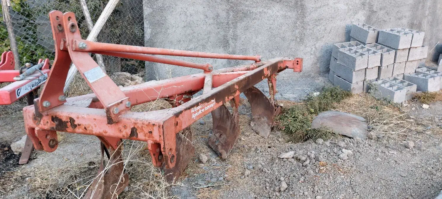 گاوآهن چهارخیش|قطعات یدکی و لوازم جانبی|گهواره, |دیوار