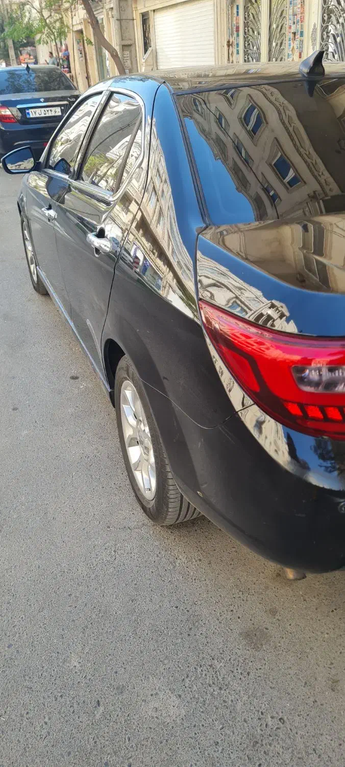 خودروفوق بیرنک تمیزنوع|خودرو سواری و وانت|باقرشهر, |دیوار