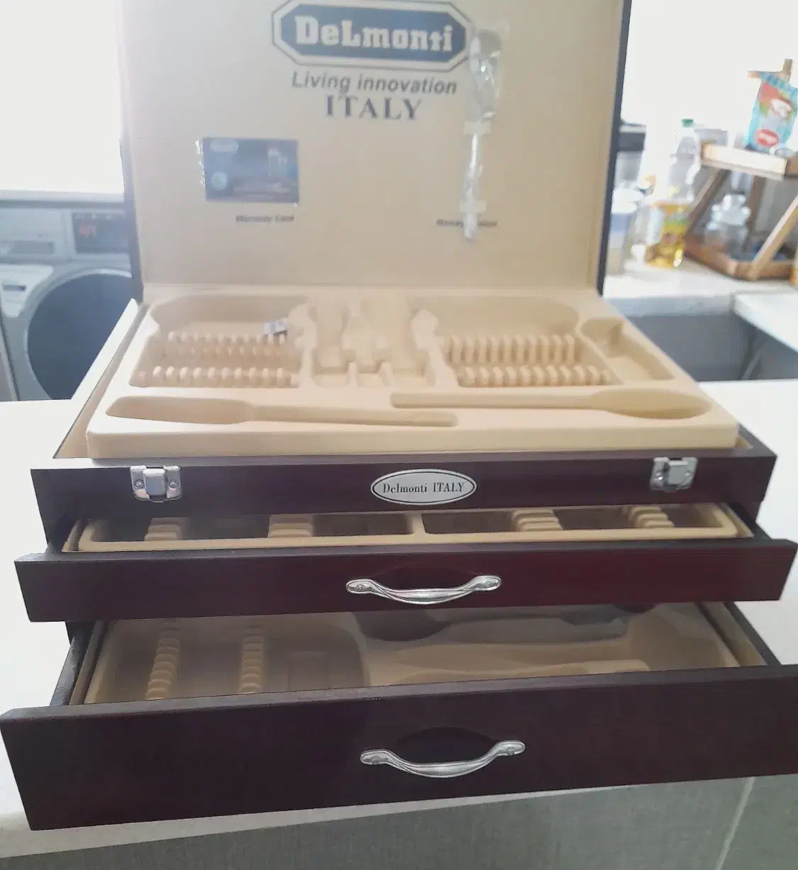 جاقاشقی|آب‌چکان و نظم‌دهنده ظروف|کرج, خرمدشت|دیوار