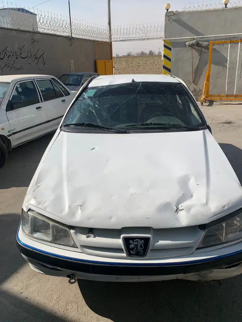 خریدار خودرو تصادفی به بالاترین قیمت|خدمات موتور و ماشین|لنجان, |دیوار