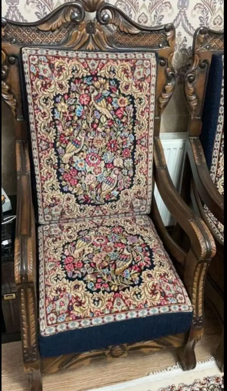 مبل قالی دستبافت بی نظیر و کمیاب|مبلمان خانگی و میز عسلی|کاشان, شهرک امیرالمومنین|دیوار