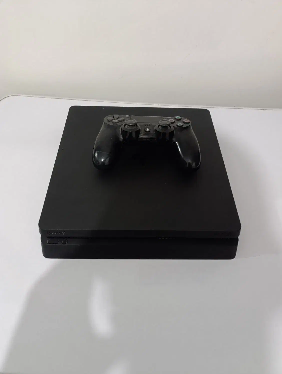 فروش دستگاه ps4 در حد نو|کنسول، بازی ویدئویی و آنلاین|دورود, |دیوار