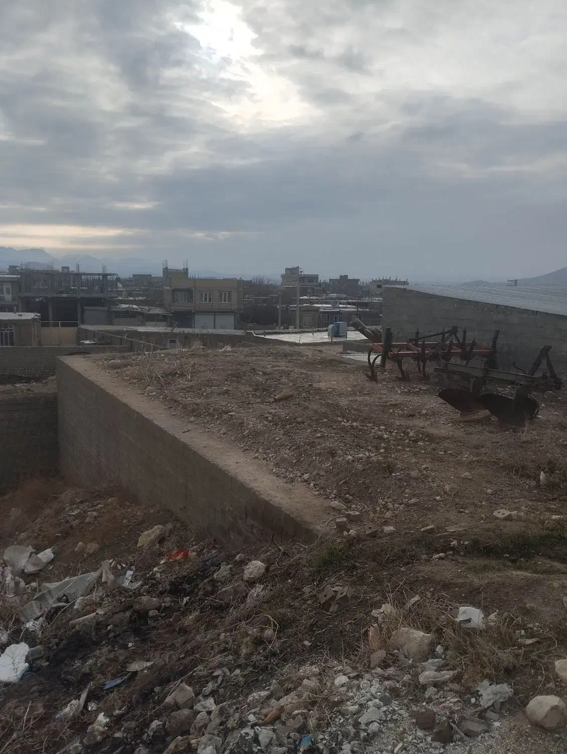 زمین مسکونی داشبند|فروش زمین و ملک کلنگی|سیمینه, |دیوار