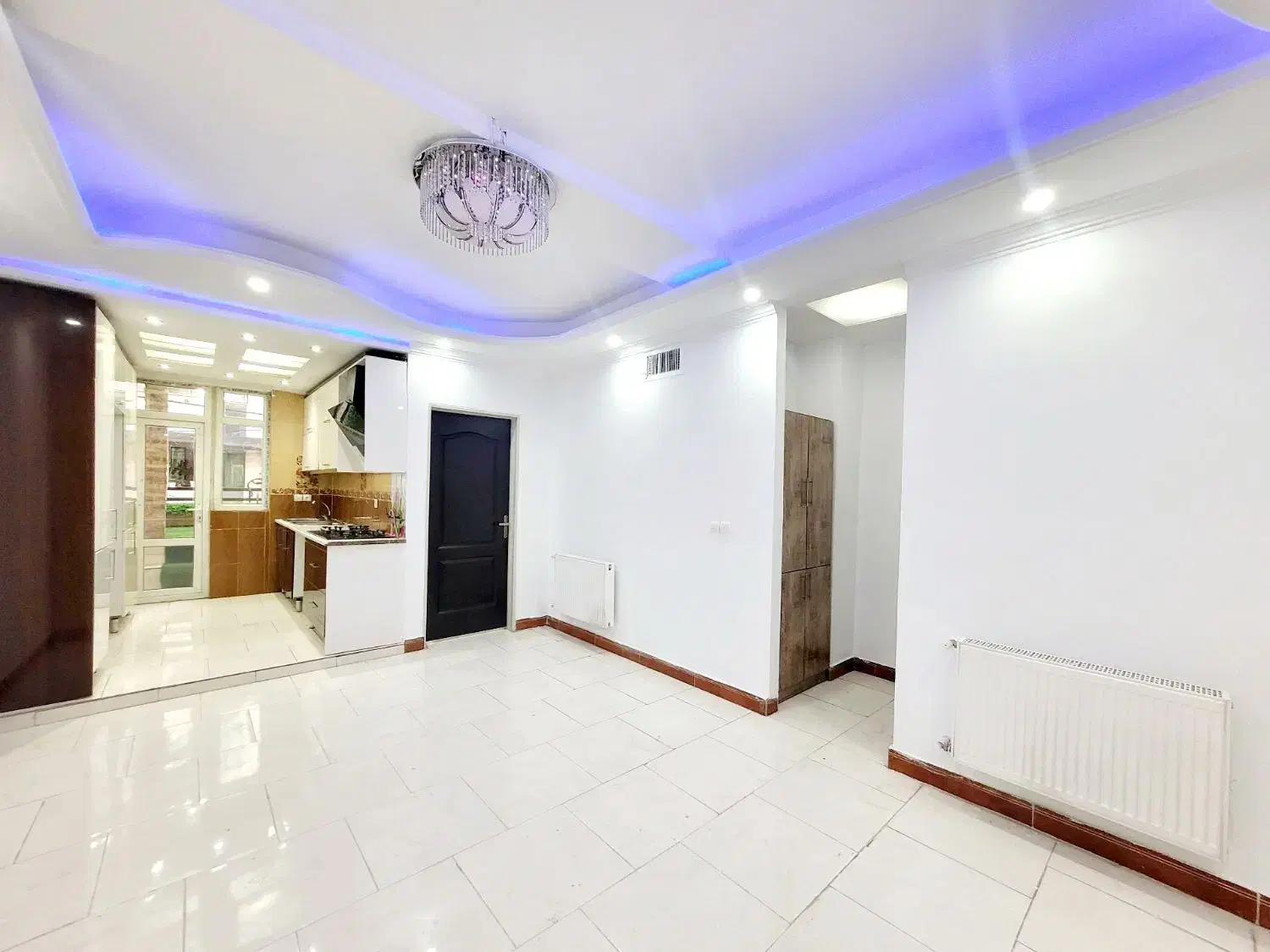 ۶۵مترروبنمافول امکانات+تراس دیزاین شده/اندیشه فاز۱|فروش آپارتمان|شهریار, شهرک شاهد|دیوار