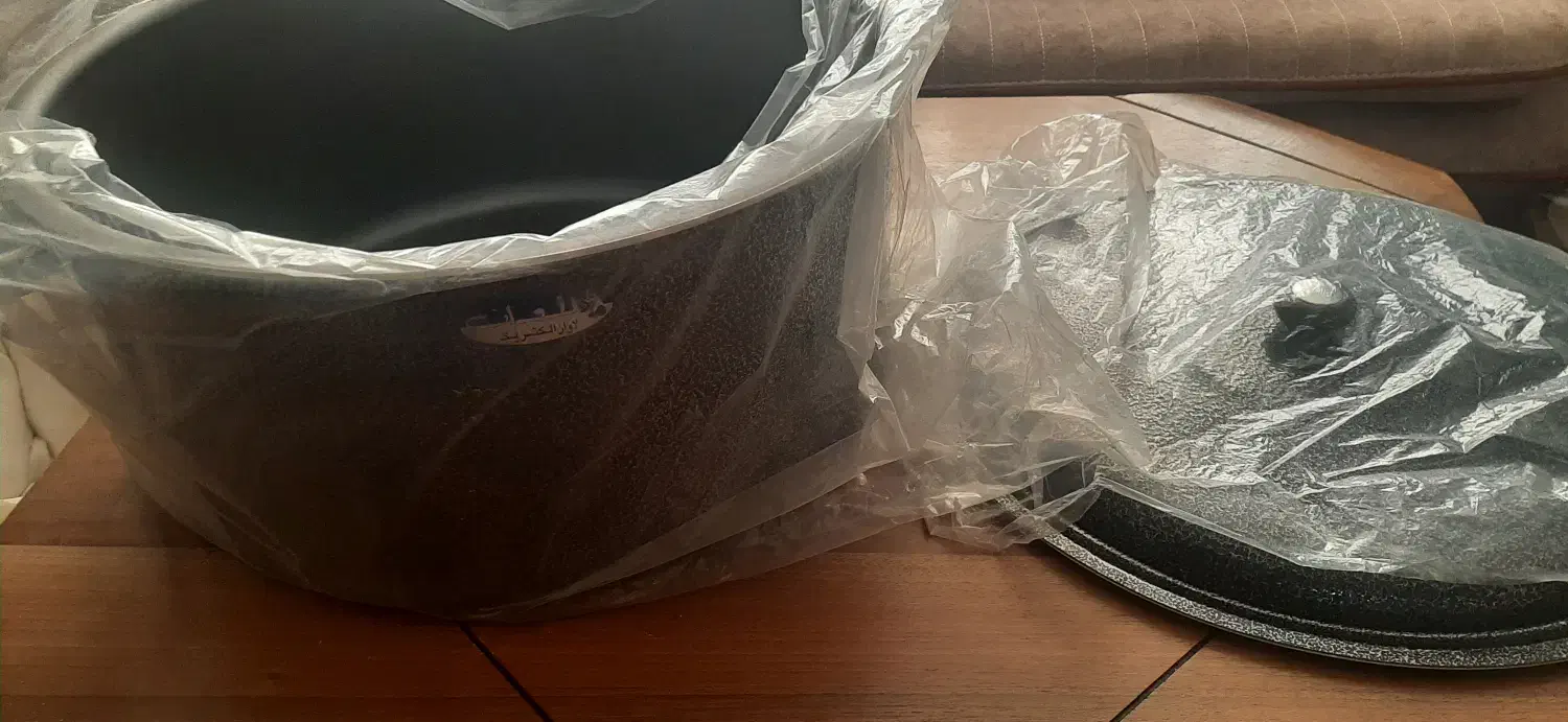 قابلمه تفلون برند لاوان وماهی تابه تفلون برند عروس|ظروف پخت‌وپز|کرج, شهرک جهان‌نما|دیوار