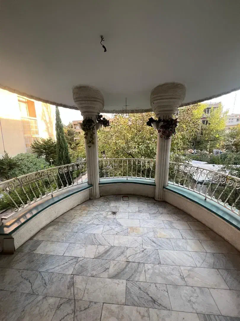 شمال قلهک ۳۰۰ متر تکواحدی/۲پارکینگ ۲ حیاط ۲ تراس|اجارهٔ آپارتمان|تهران, زرگنده|دیوار