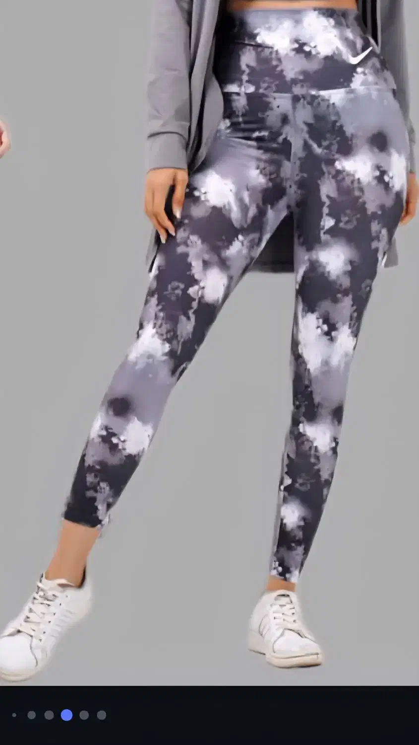 لگ ورزشی|لباس|آبدانان, |دیوار