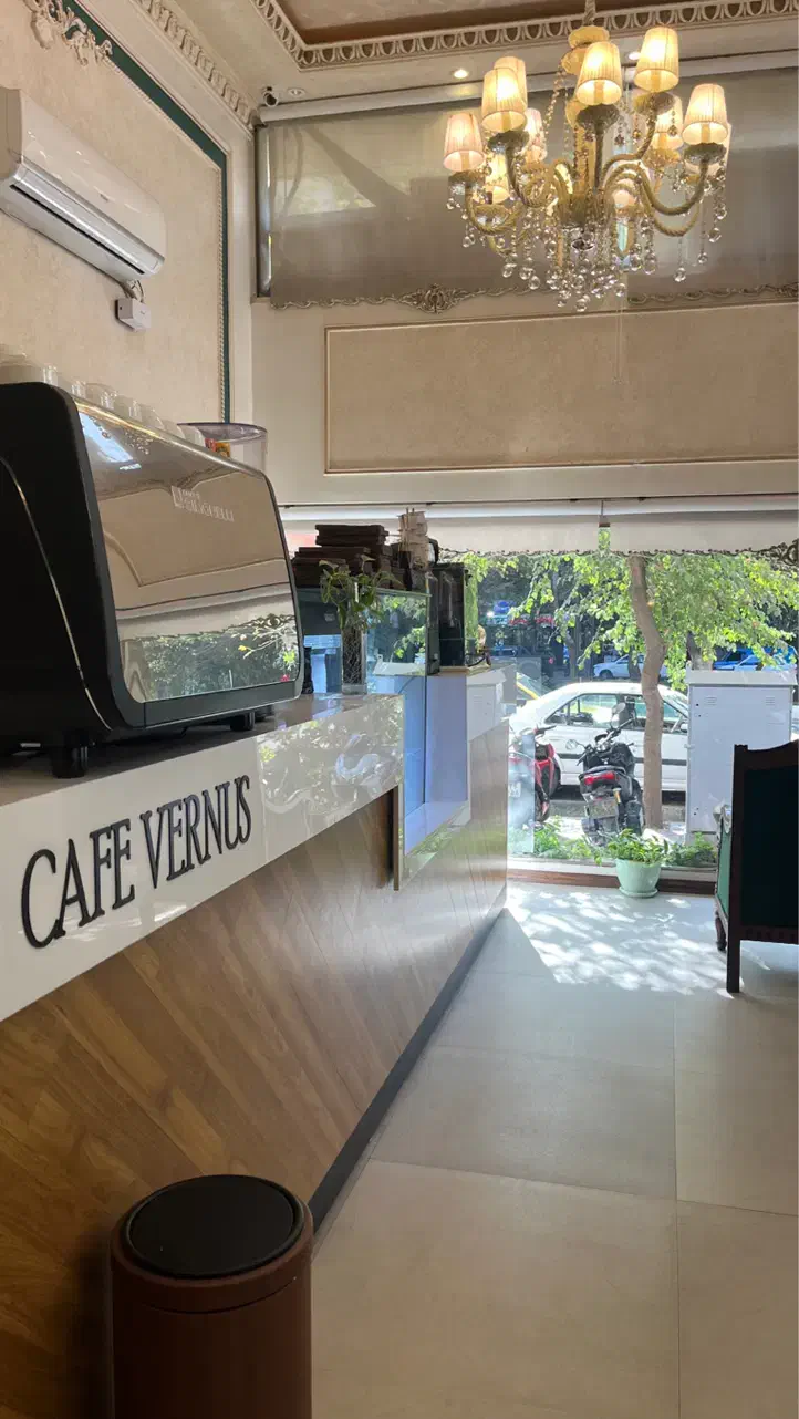 استخدام باریستا جهت کار در هتل|استخدام خدمات فروشگاه و رستوران|تهران, بلوار کشاورز|دیوار