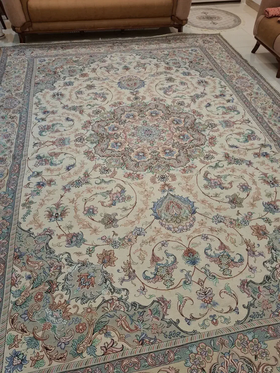 رو فرشی کرم جنس عالی|روفرشی|مهاباد (آذربایجان غربی), |دیوار