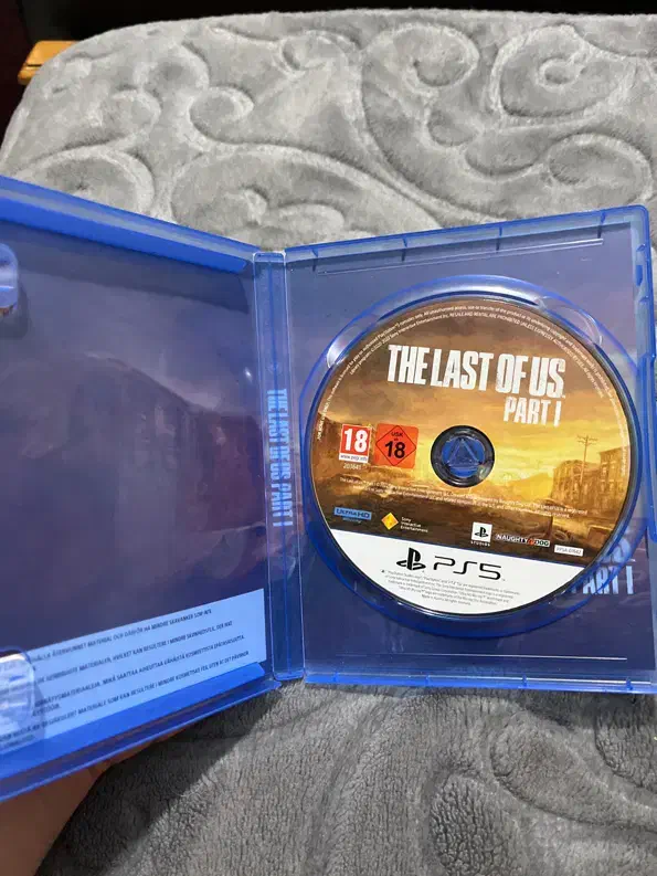 Last of us 1 ps5|کنسول، بازی ویدئویی و آنلاین|شاهین‌شهر, سعدی جنوبی|دیوار