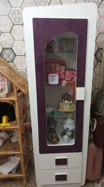 تخت وتشک وکمد بچه گانه درحد نو ۲۰ میلیون|تخت و سرویس خواب|میانه, |دیوار