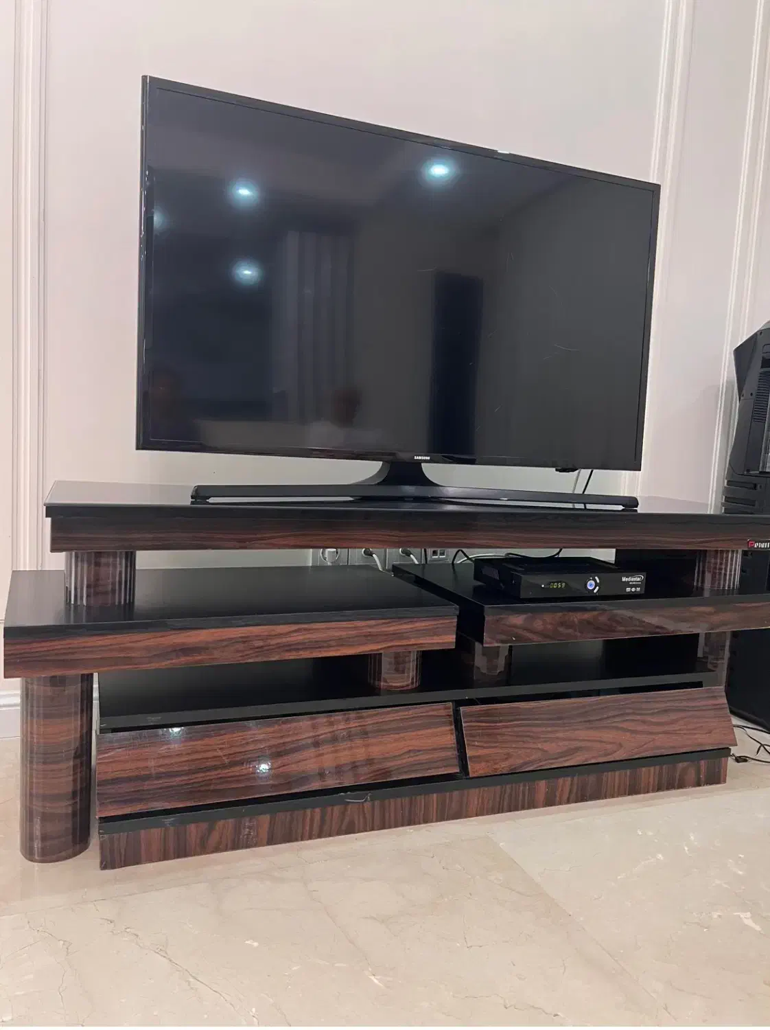 میز تلویزیون|میز تلویزیون|تهران, سازمان برنامه جنوبی|دیوار