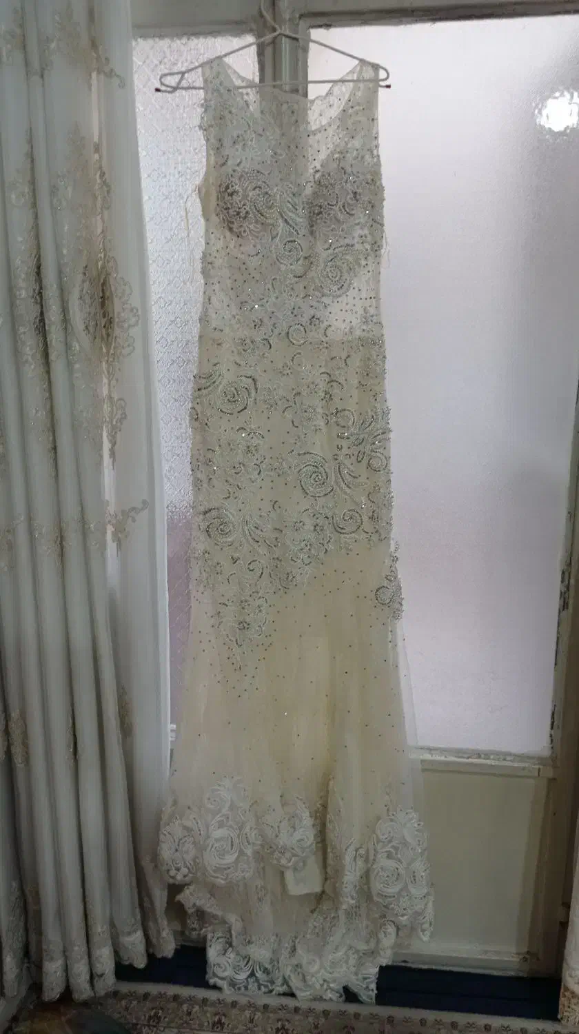 لباس مجلسی سایز ۴۴ تا ۴۶ کاملا سالم|لباس|اسلام‌شهر, مطهری|دیوار