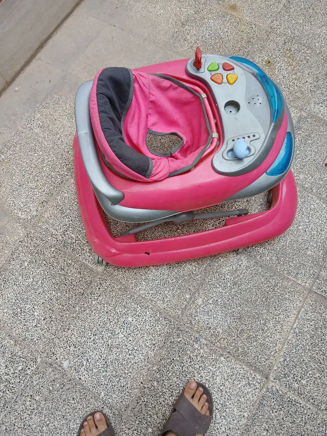 روروک|کالسکه و لوازم جانبی|قم, آذر (نکویی)|دیوار