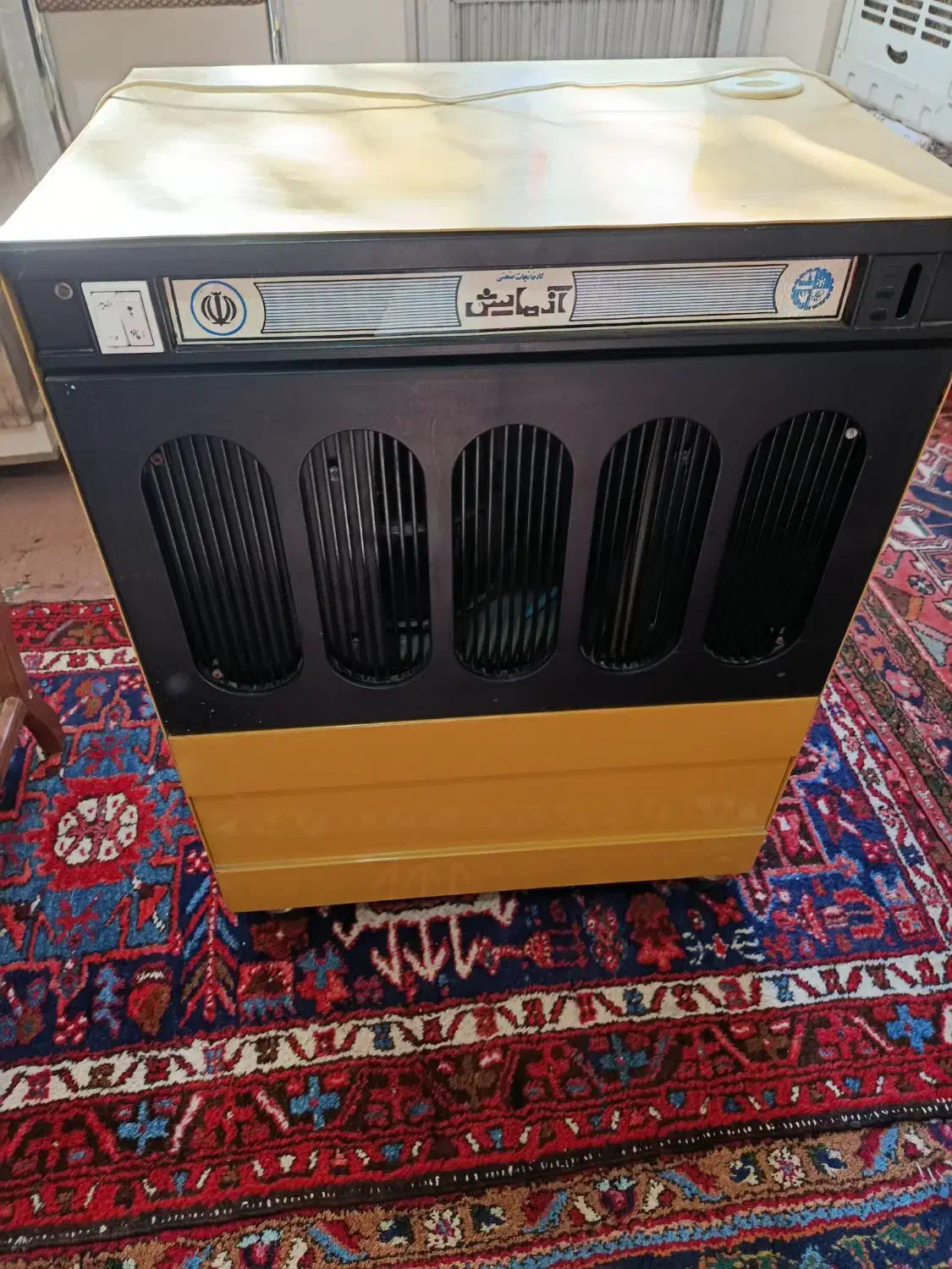 کولر آبی قدیمی|کولر آبی|تبریز, |دیوار