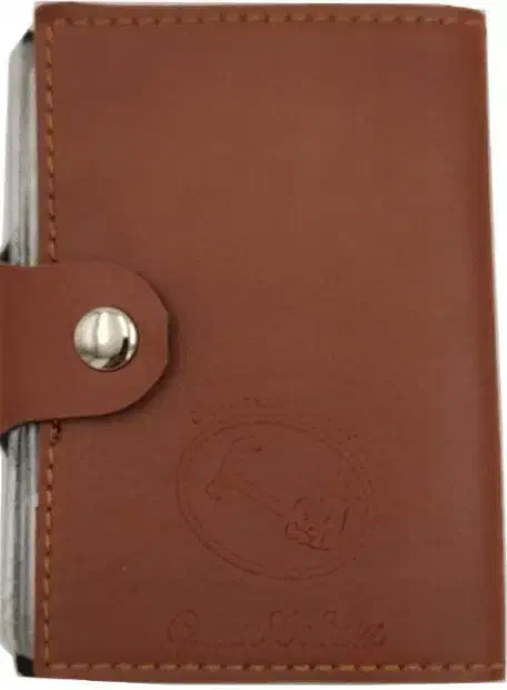 کیف مدارک گمشده|اشیا|بروجرد, |دیوار