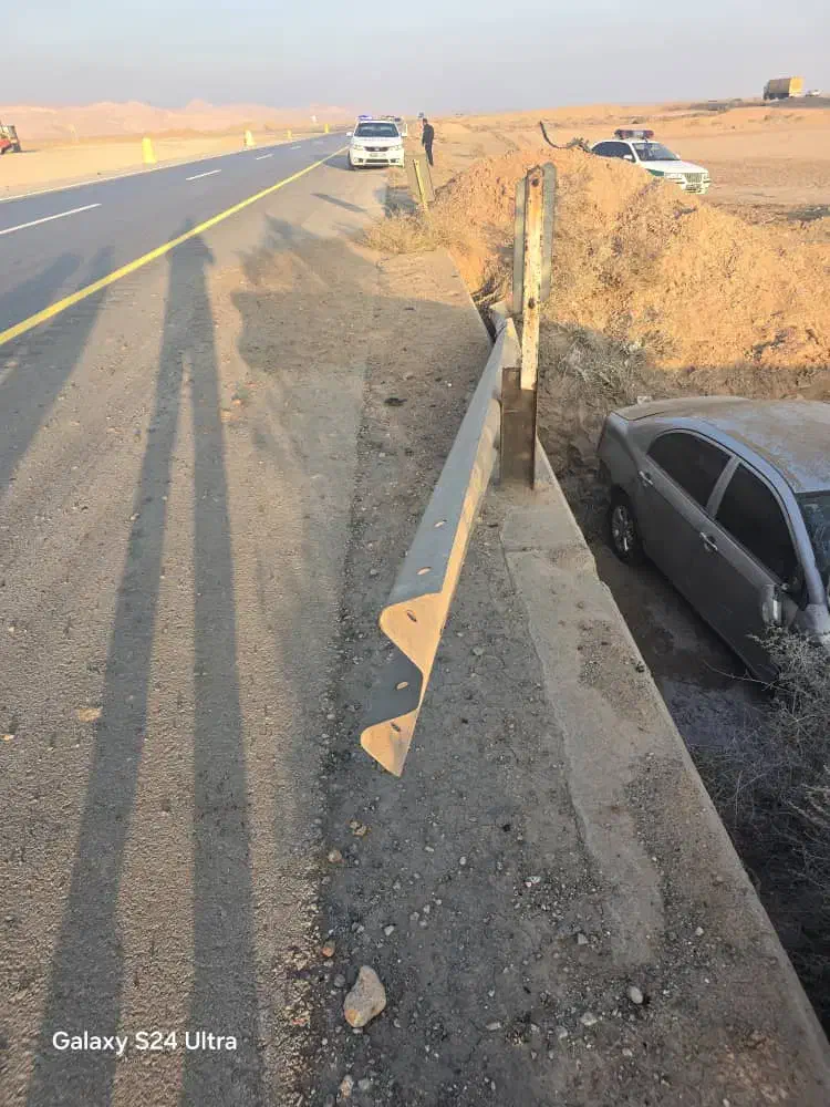 لیفان ۶۲۰ نقرای|خودرو سواری و وانت|سمنان, |دیوار