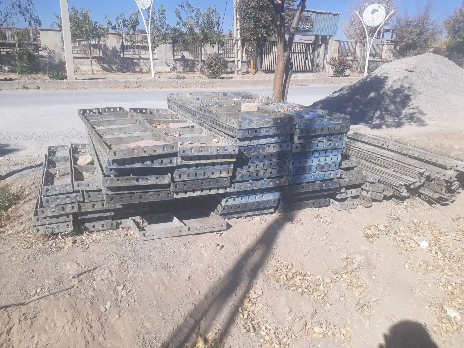 فروش قالب فلزی|مصالح و تجهیزات ساختمان|کیار, |دیوار