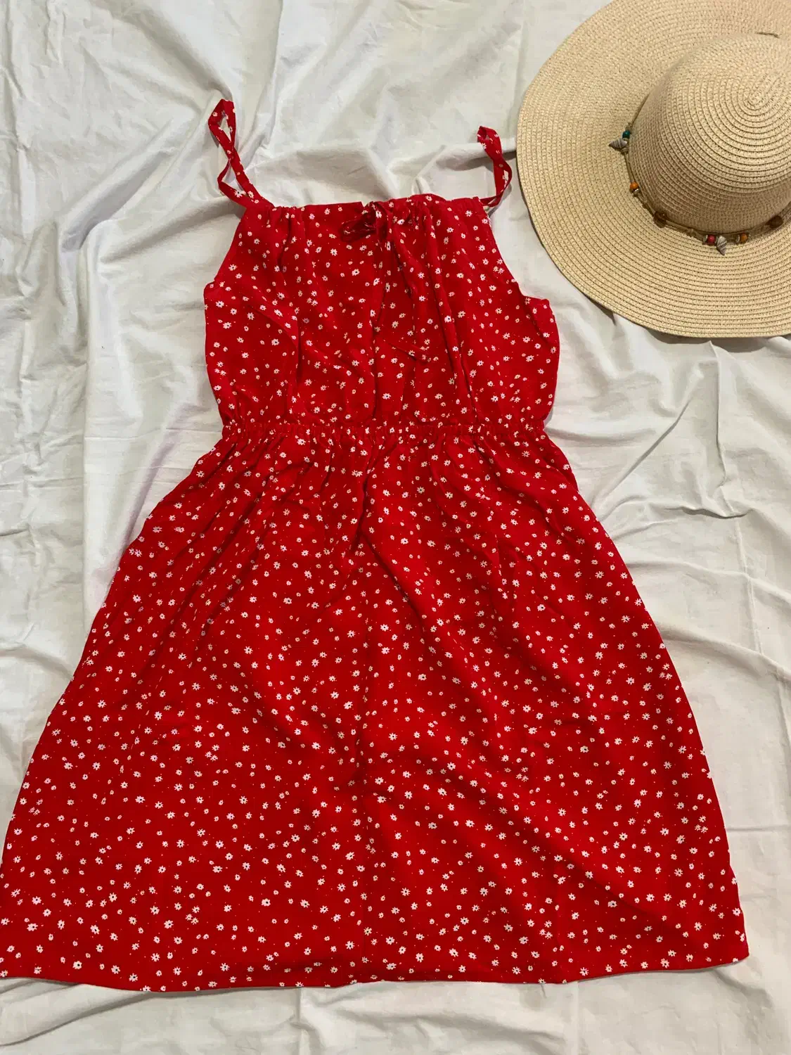 پیراهن|لباس|سبزوار, هویزه|دیوار