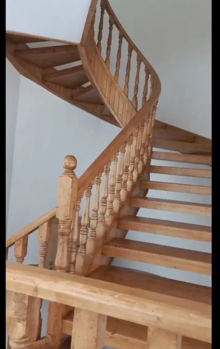 نرده گرد کاور چوب|خدمات پیشه و مهارت|قائم‌شهر, |دیوار