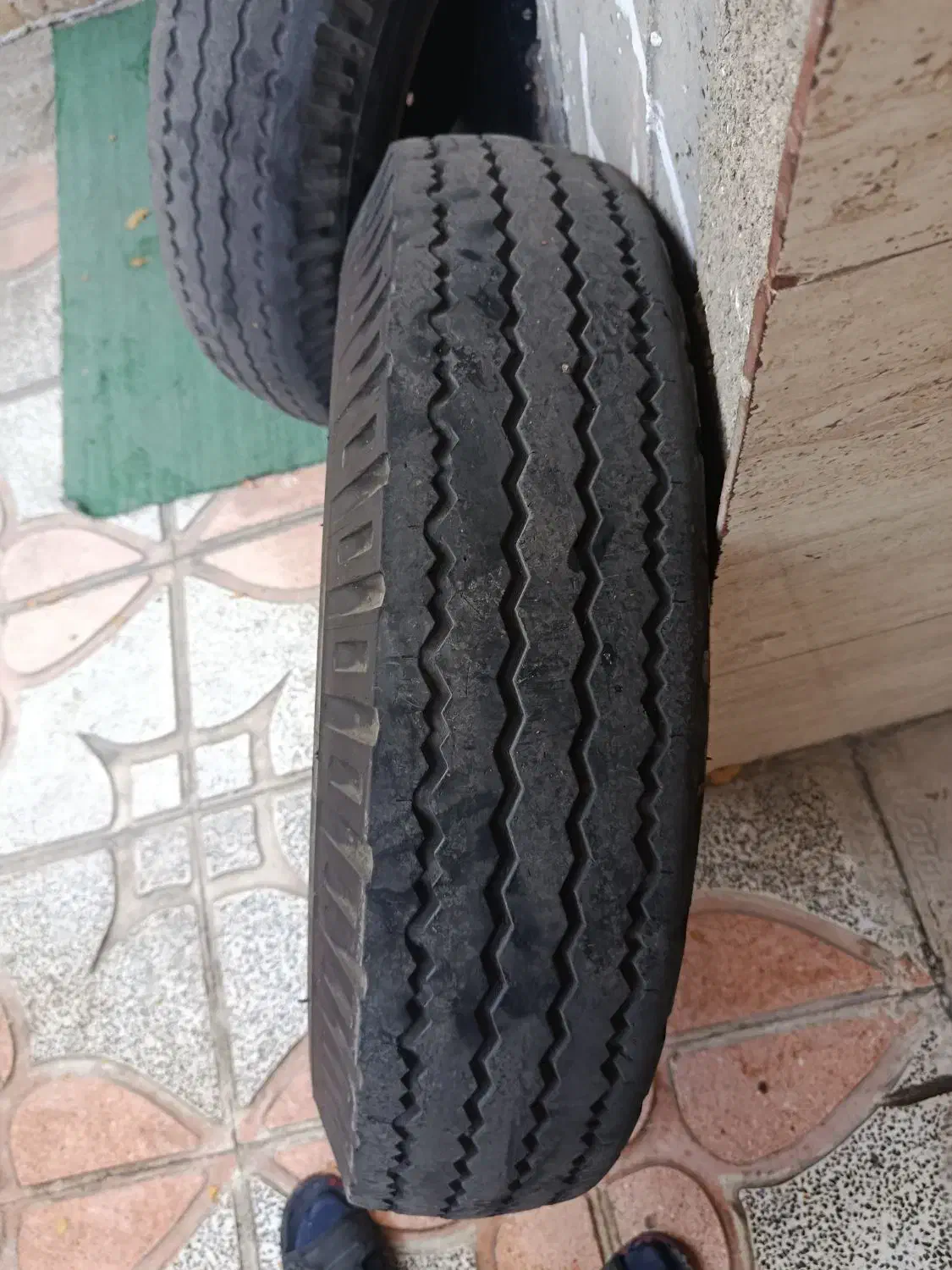 یک جفت لاستیک نیسان|قطعات یدکی و لوازم جانبی|رباط‌کریم, نصیرشهر|دیوار